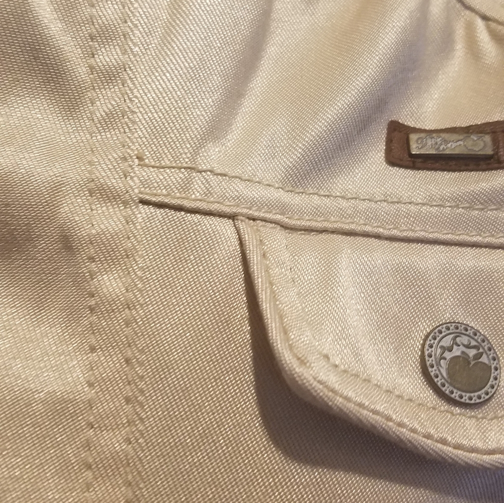 Jacket - Picture 3 of 4